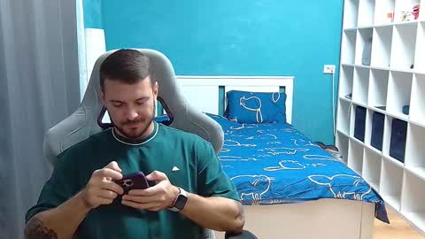 Snapshot of hot_cap_77 chatting on October 15, 7:04 pm hot_cap_77 online show from October 15, 7:04 pm