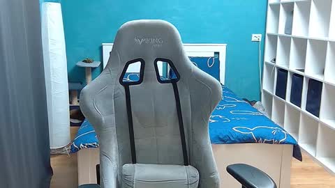 hot_cap_77 online show from November 17, 5:37 pm