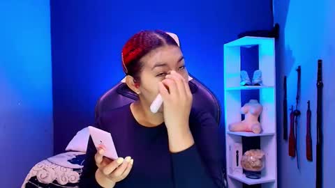 hot chocolate 4u online show from September 18, 12:20 pm