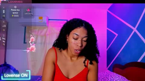 Snapshot of hot_couple07_ chatting on September 23, 9:03 am Hot Couple online show from September 23, 9:03 am