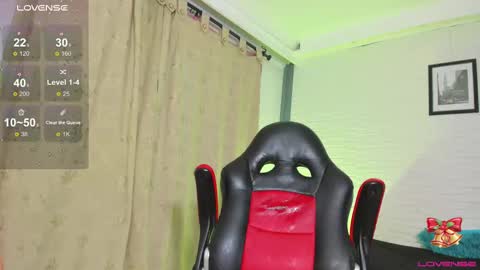 hot_dreams_x online show from December 27, 11:53 pm