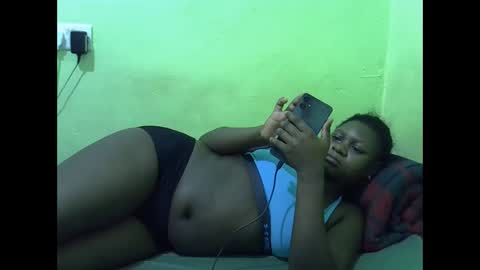 hot_girlly online show from November 29, 5:48 am