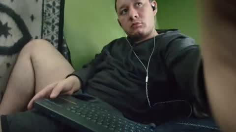 hot_guy36 online show from January 14, 4:15 pm