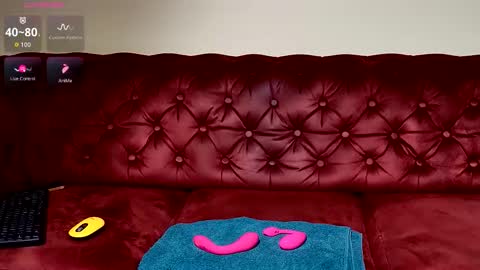 Aly online show from October 23, 9:04 pm