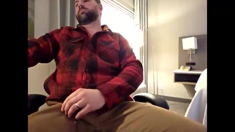 hot_hubby69 online show from November 11, 1:19 am