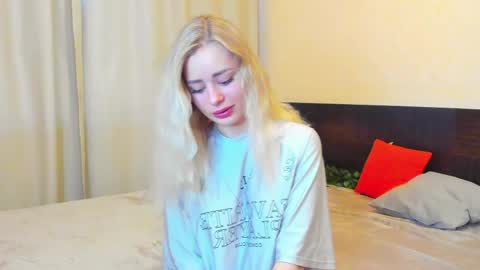 hot_kittie_hot online show from June 5, 1:56 am
