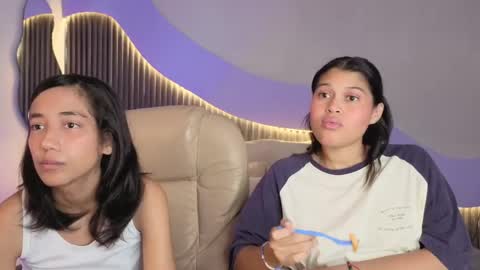Alana online show from May 12, 9:35 pm