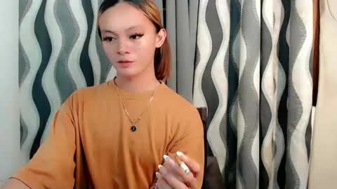 Snapshot of hot_n_spicy69 chatting on February 7, 9:37 am SWEET AGATHA online show from February 7, 9:37 am