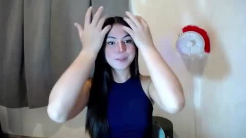 Nikki  online show from October 26, 4:02 am