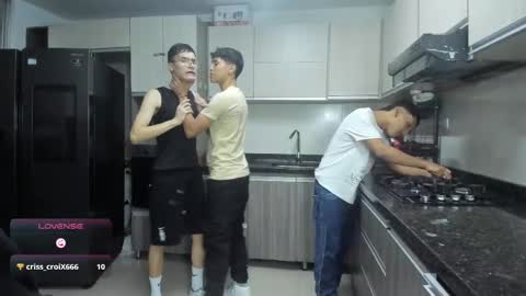 Vanesa Oliver and Andrew online show from October 4, 11:13 pm