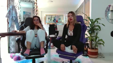Snapshot of hot_sexy_bunny chatting on September 24, 2:24 pm hot sexy bunny online show from September 24, 2:24 pm