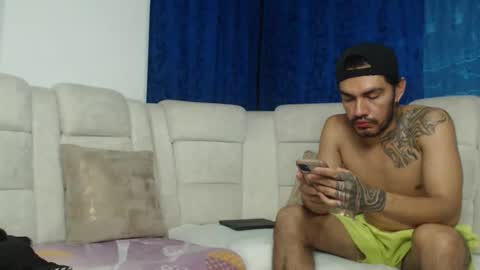 Hot Sharks   online show from March 10, 7:12 am