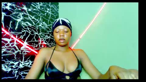 Stella online show from January 7, 5:20 pm