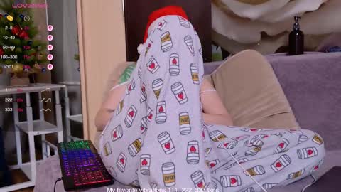 Hot Thumbelina online show from December 22, 4:19 am