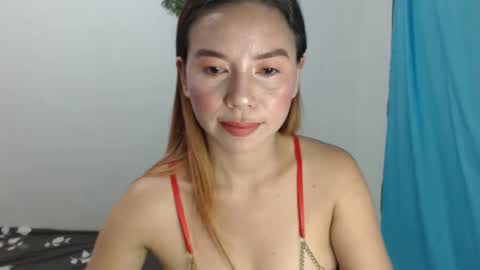 Snapshot of hotasian_pinky chatting on March 5, 2:34 pm hotasian_pinky online show from March 5, 2:34 pm