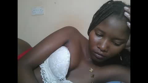 love online show from November 8, 4:04 am