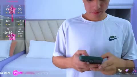 Snapshot of hotboy21_ chatting on September 28, 3:37 am hotboy21_ online show from September 28, 3:37 am