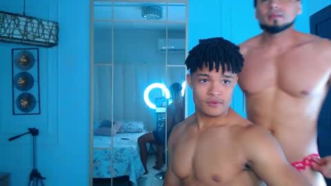 Hussain   aaron and Ekko online show from March 26, 9:31 pm