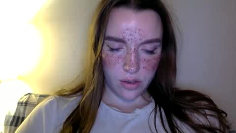 effy online show from February 13, 10:24 pm