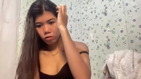 hotestpinayxxx online show from March 7, 5:40 am