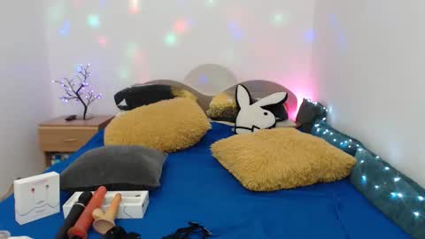 Snapshot of hotgirlkarina chatting on October 2, 11:20 am hotgirlkarina online show from October 2, 11:20 am