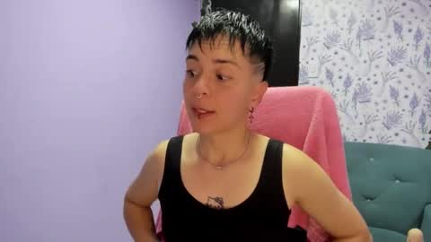 hannah online show from October 31, 3:29 am