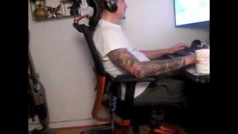 hotkinkytat online show from March 2, 6:30 pm