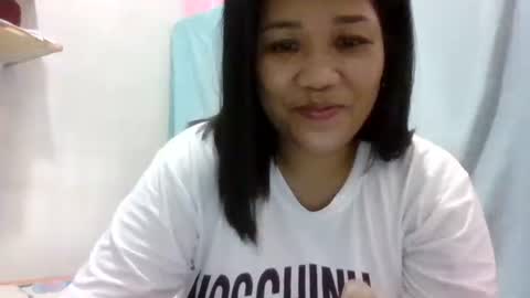 hotlavender online show from September 14, 4:59 am