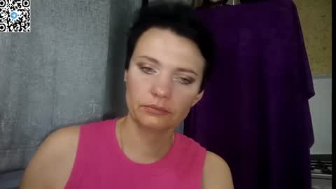 hotmamaqueen234 online show from June 16, 8:13 pm