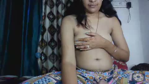 lola online show from September 18, 4:22 pm