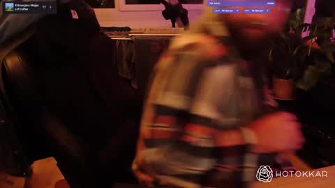 Snapshot of hotokar chatting on October 13, 7:49 pm Hotokkar online show from October 13, 7:49 pm