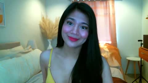 Sweet Angel online show from February 18, 2:44 am