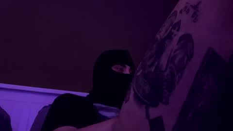 hottattedguyy online show from March 21, 11:41 pm