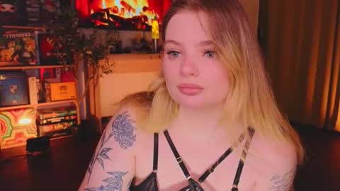 Jane  online show from October 9, 8:14 pm