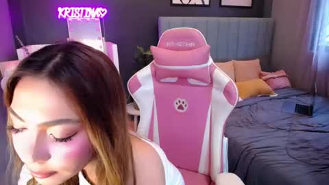 LEXIE- dont forget to give me thumbs up online show from July 8, 2:04 am