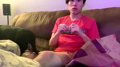 hottiewithabody101 online show from March 12, 4:44 pm