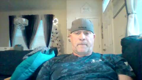 hotyummycock69 online show from November 29, 10:06 pm