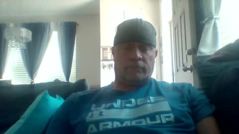 hotyummycock69 online show from April 20, 6:22 pm