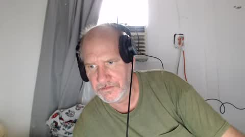 houseflipper online show from July 30, 6:30 pm