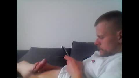 Snapshot of hubikush22 chatting on October 14, 2:09 pm hubikush22 online show from October 14, 2:09 pm