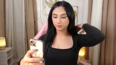 Snapshot of hugeasiancockandrea chatting on September 14, 4:37 am drea online show from September 14, 4:37 am