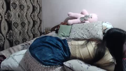 hugeassdevil online show from May 30, 3:54 pm
