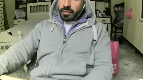 Snapshot of hugeveiny chatting on February 18, 4:25 pm hugeveiny online show from February 18, 4:25 pm