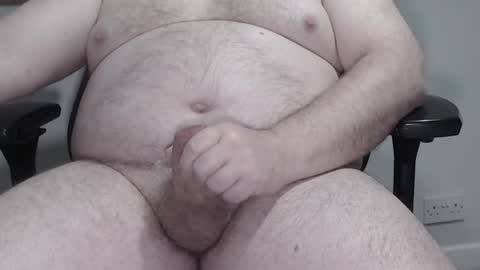 Huggie Bear online show from April 16, 6:35 am