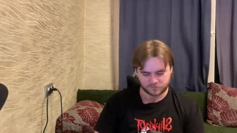 Hugo online show from April 22, 10:06 pm