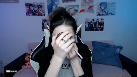 HugoMin online show from December 25, 12:37 am