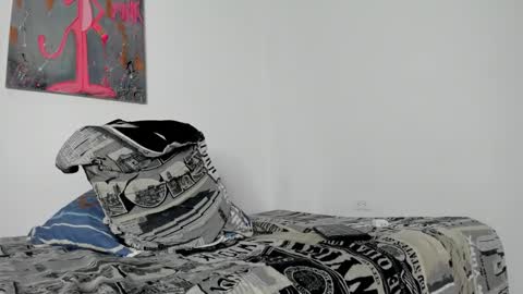 Hugo online show from December 19, 10:27 pm