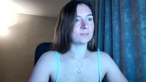 Snapshot of humpygrey chatting on September 27, 4:27 pm HumpyGrey online show from September 27, 4:27 pm