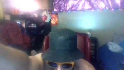 hung1forfun69 online show from July 1, 1:31 pm