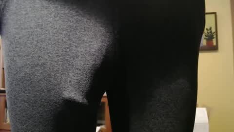 Snapshot of hung_hot_fit10 chatting on February 4, 12:08 am Big uncut cock dripping online show from February 4, 12:08 am